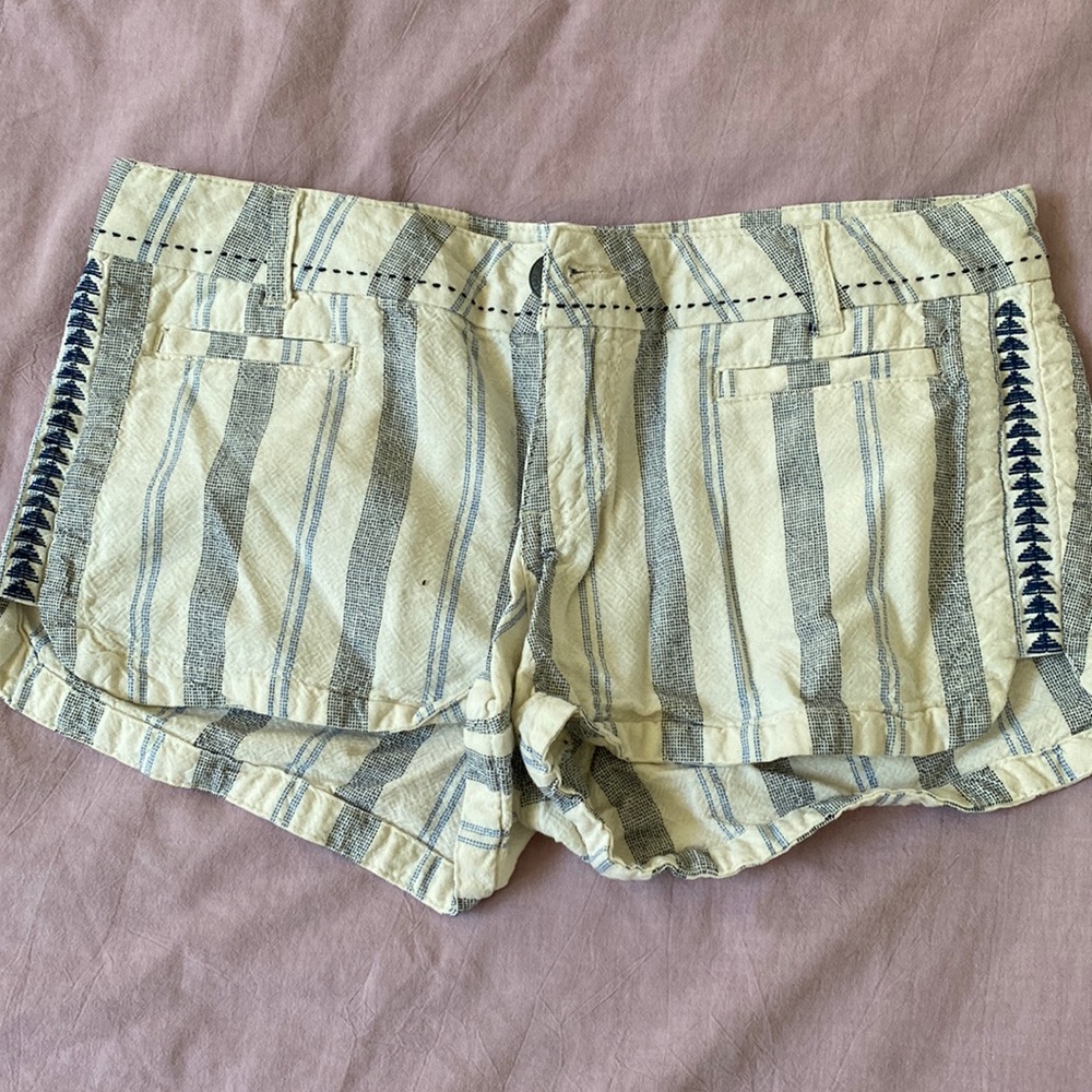 Adorable vintage style shorts